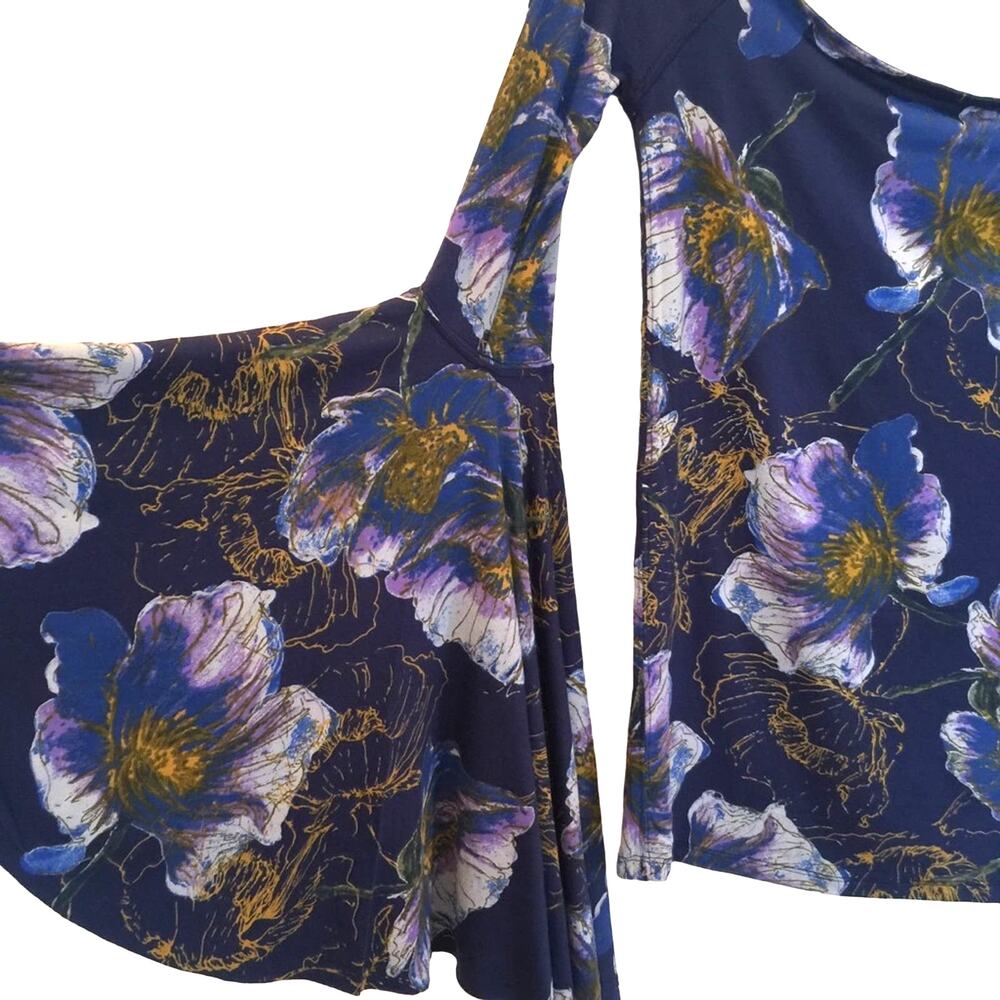 NWT Free People Navy Poppy Floral Off Shoulder Top Small - Picture 3 of 6